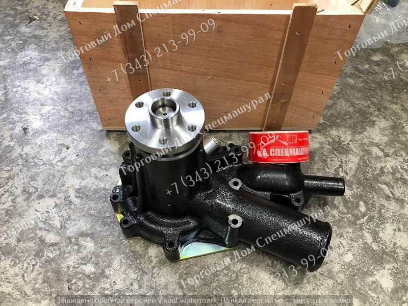 437924A1 помпа водяная Case CX290B, CX330, CX350